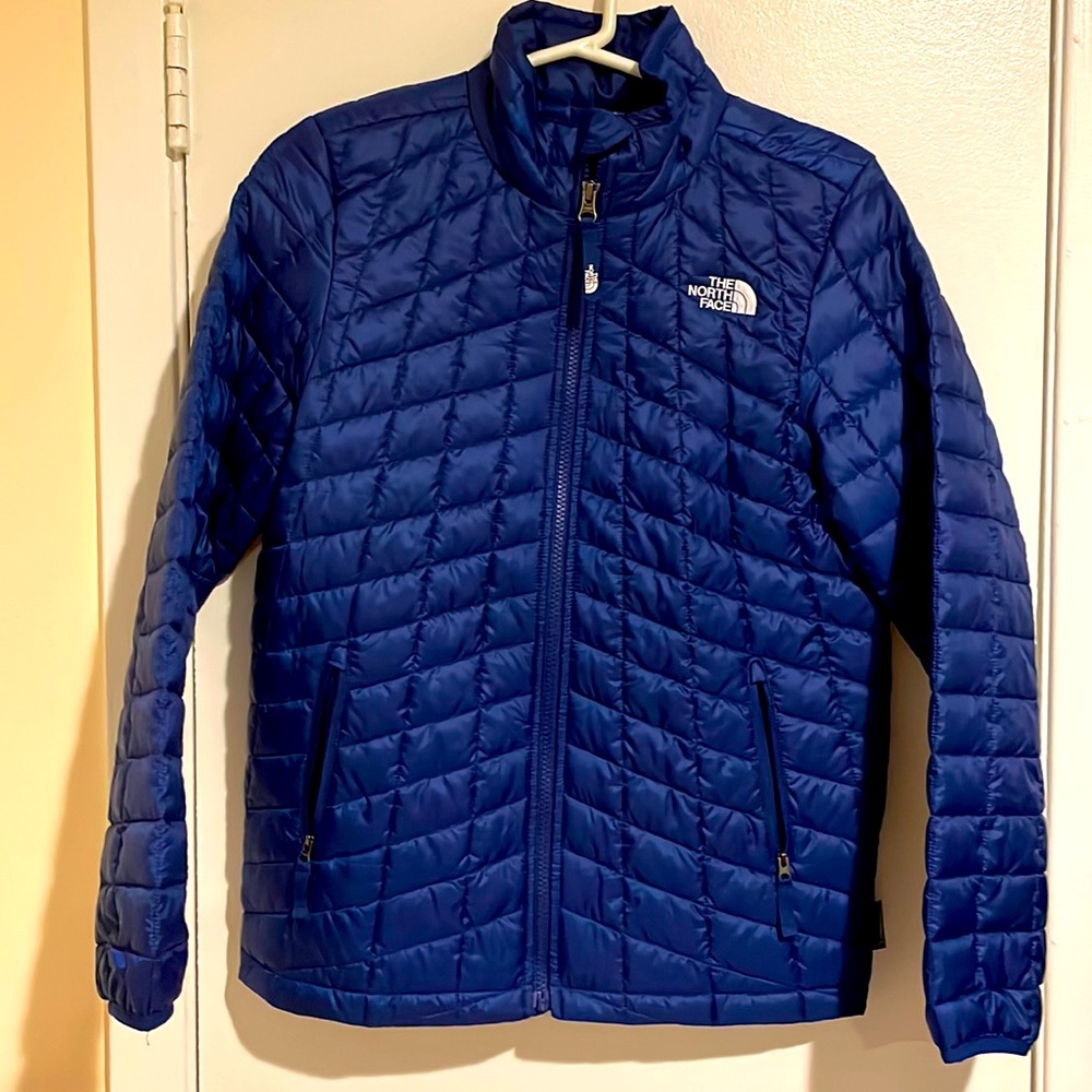 The Nothface boys LG 14/16 blue light quilted jacket